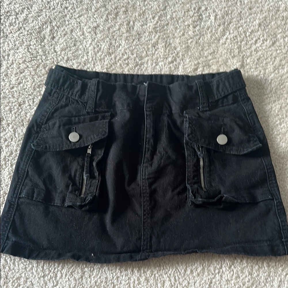 Forever 21 Black Mini Skirt with Pockets